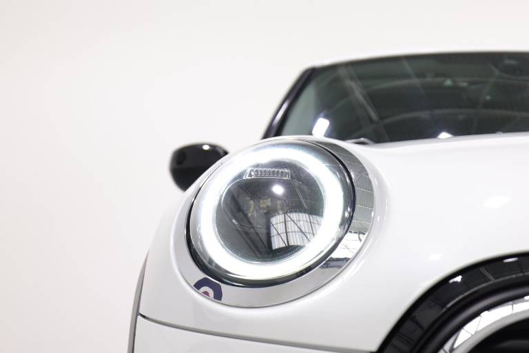 MINI Cooper 12