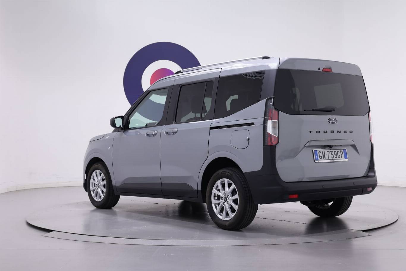 FORD Tourneo Courier 3