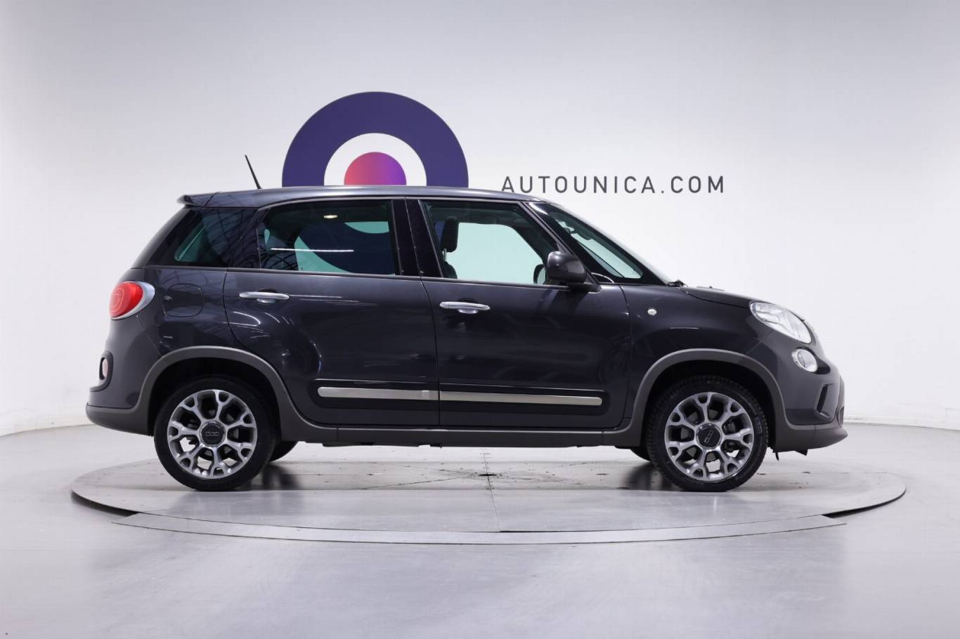 FIAT 500L 4