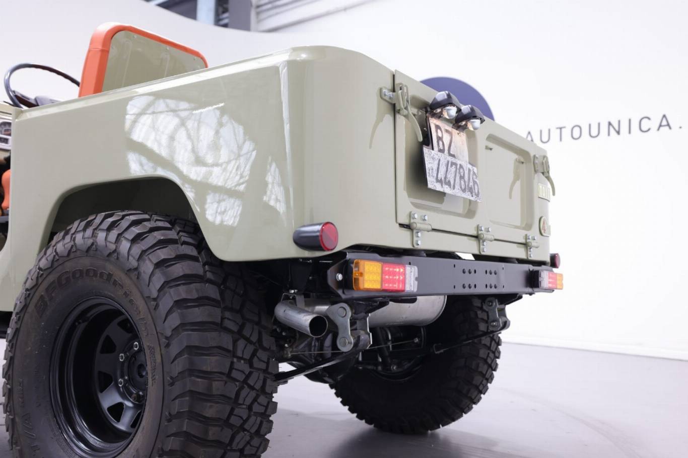 TOYOTA Land Cruiser 25