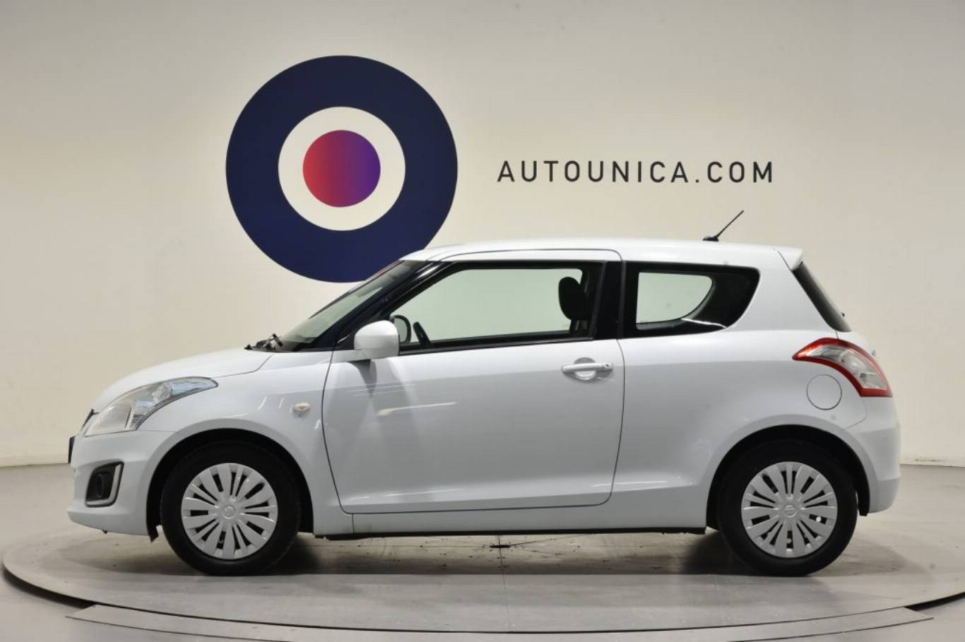SUZUKI Swift 16