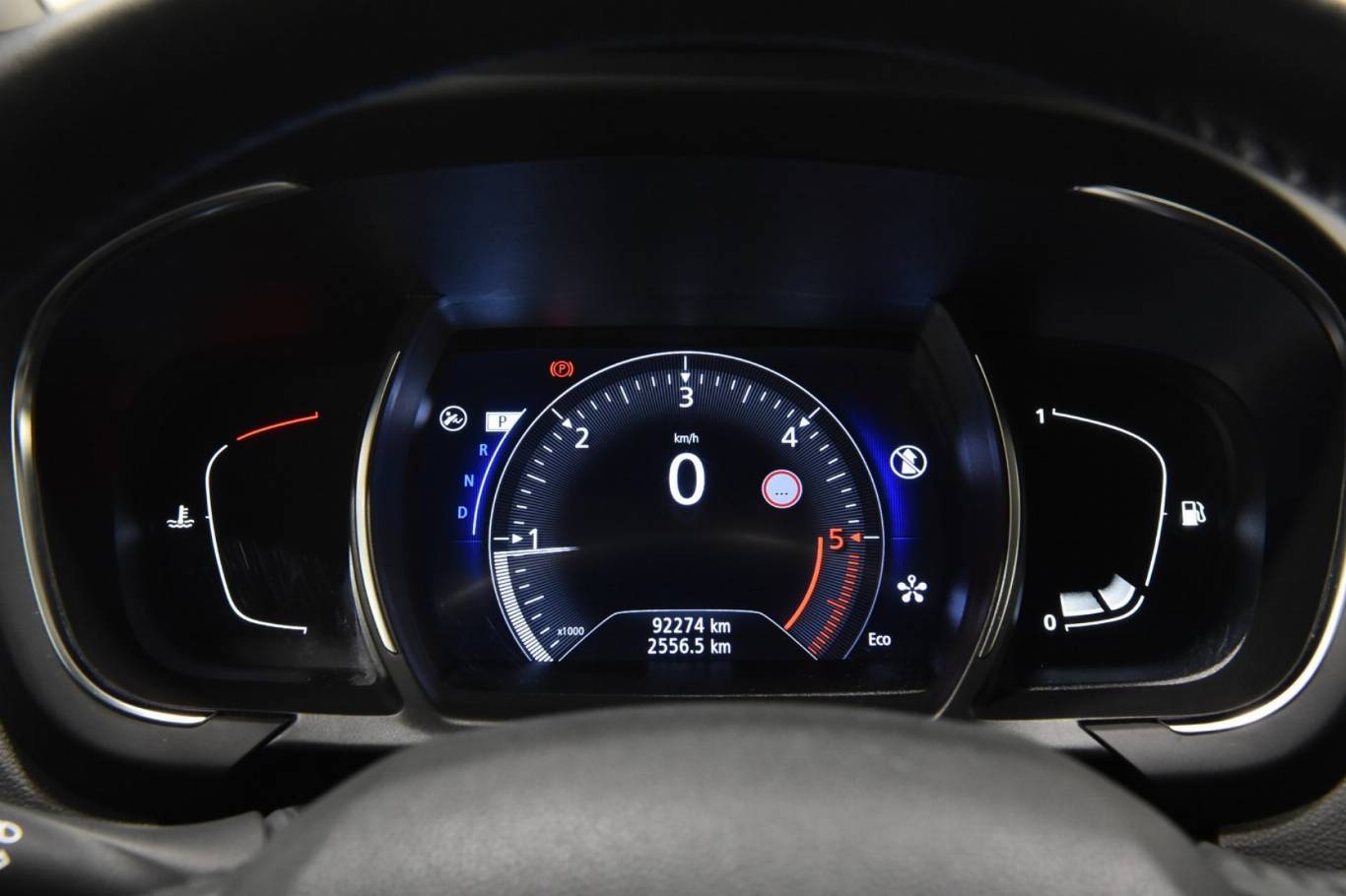 RENAULT Grand Scenic 24