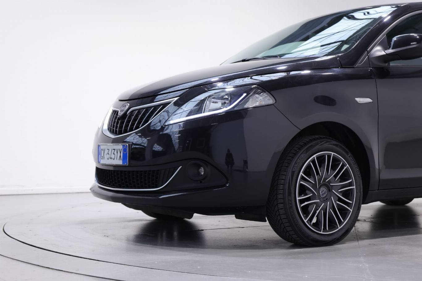 LANCIA Ypsilon 11
