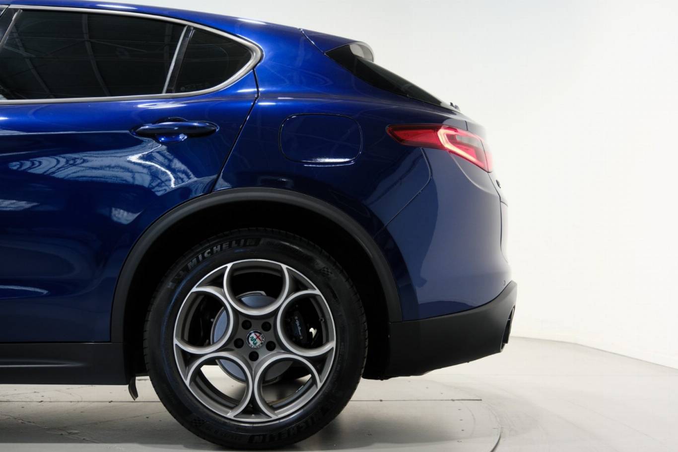 ALFA ROMEO Stelvio 48