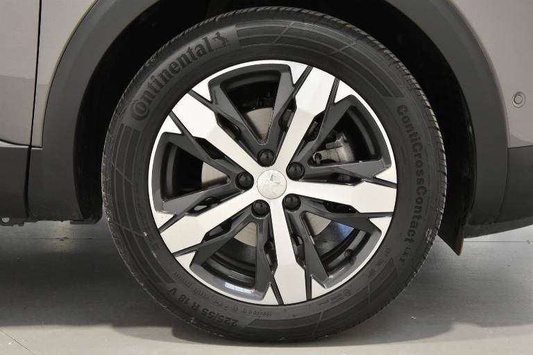PEUGEOT 5008 35