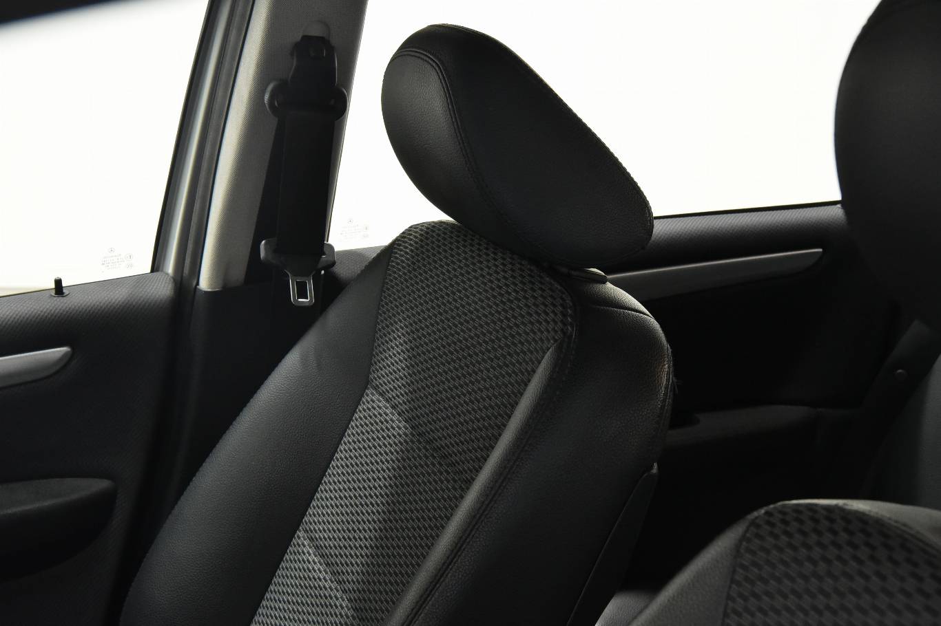 MERCEDES-BENZ Classe A   (W/C169) 9