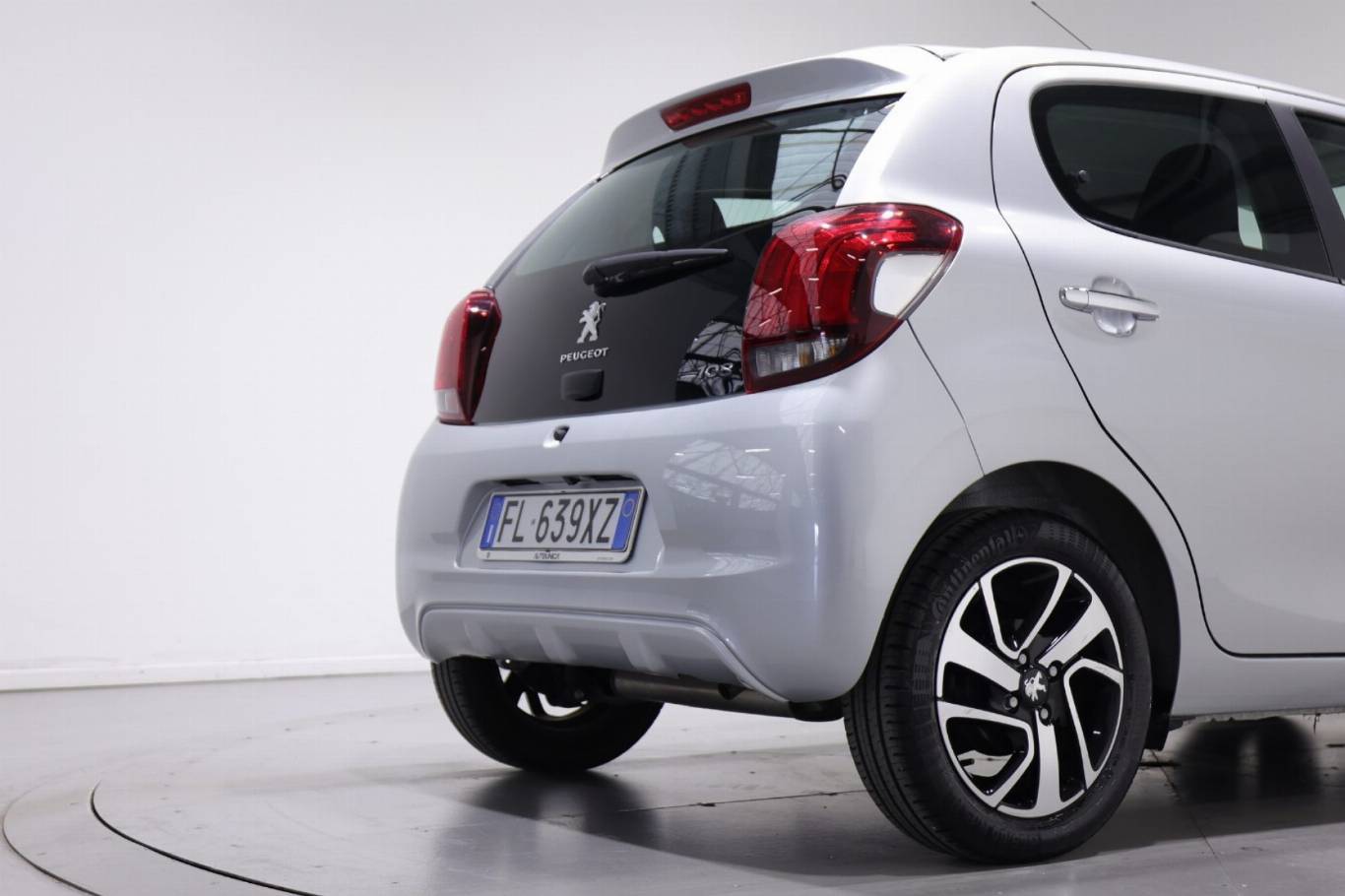 PEUGEOT 108 40
