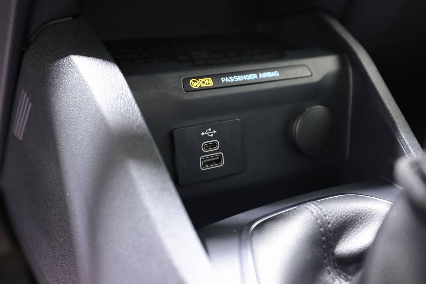 FORD Tourneo Courier 36