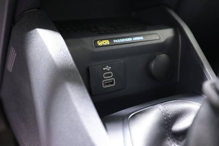 FORD Tourneo Courier 36