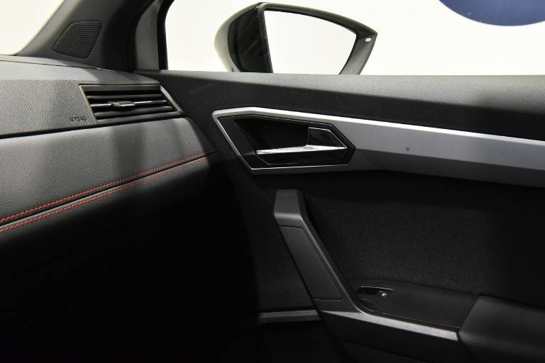 SEAT Ibiza 34