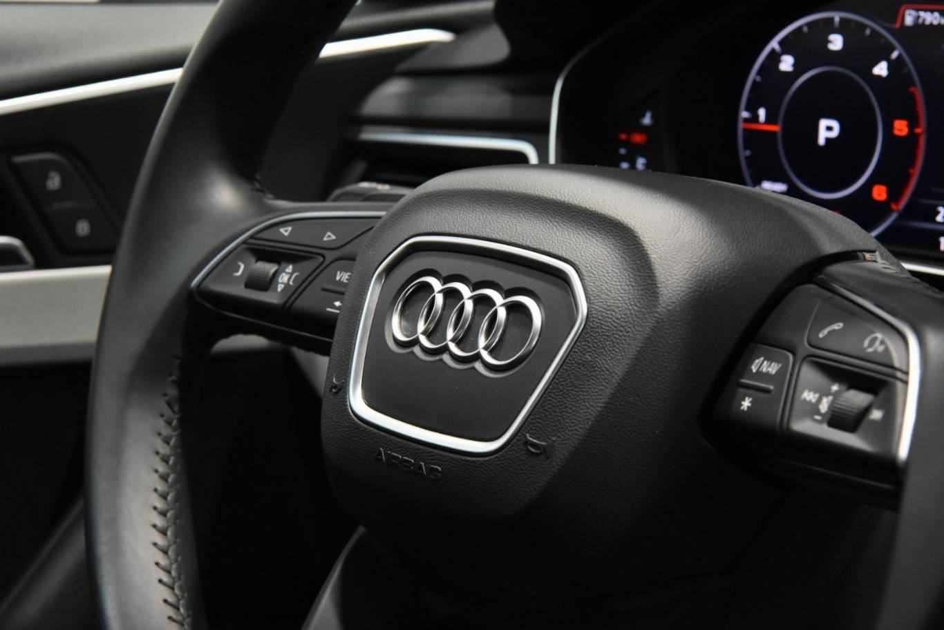 AUDI A4 45