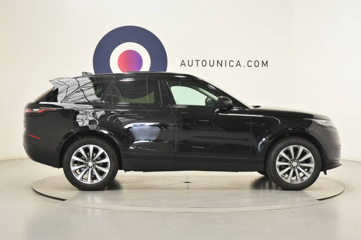 LAND ROVER Range Rover Velar 31