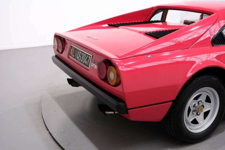 FERRARI 308 48