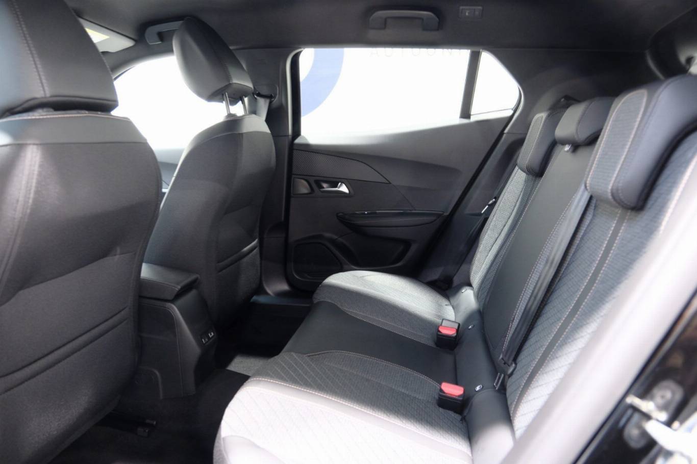 PEUGEOT 2008 35