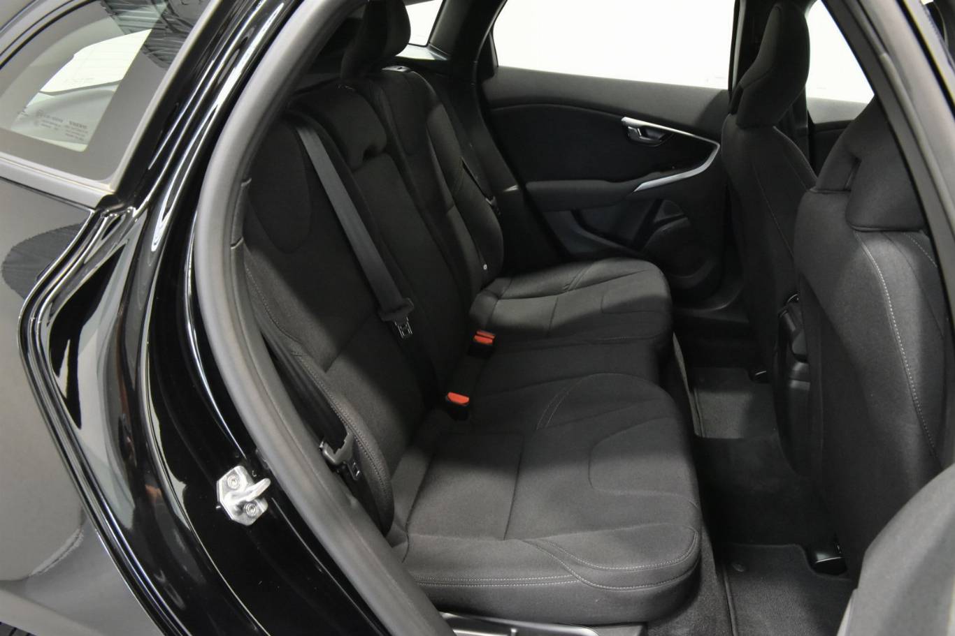 VOLVO V40 Cross Country 49