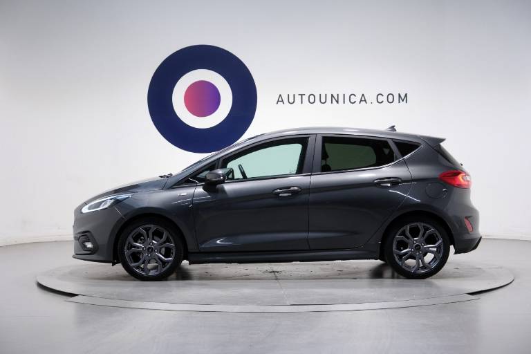 FORD Fiesta 18