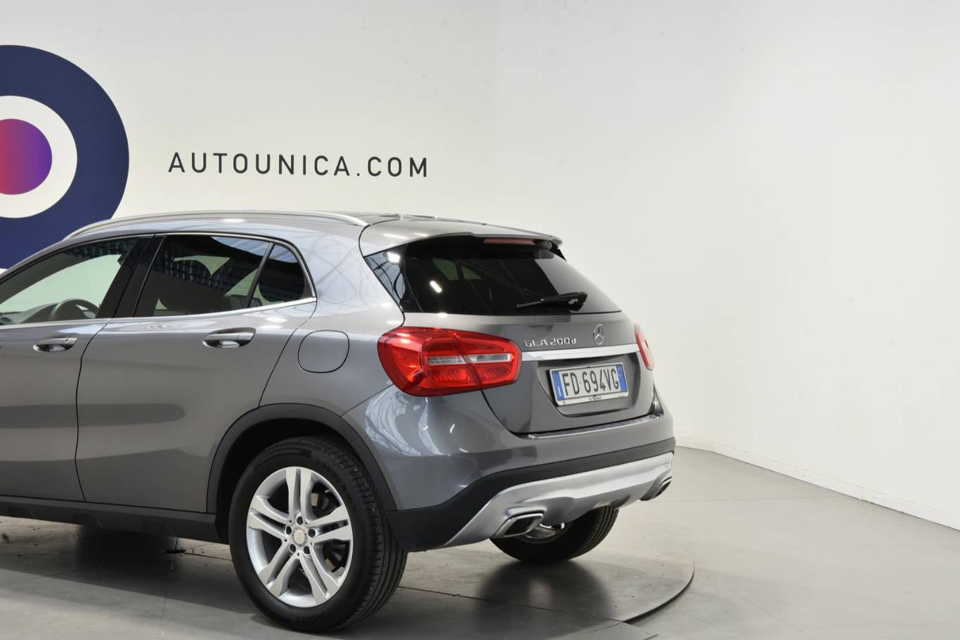 MERCEDES-BENZ GLA 200 38
