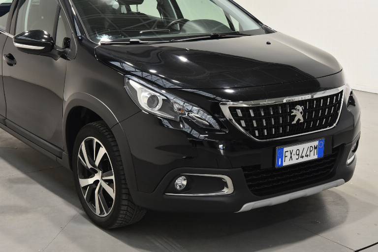 PEUGEOT 2008 40