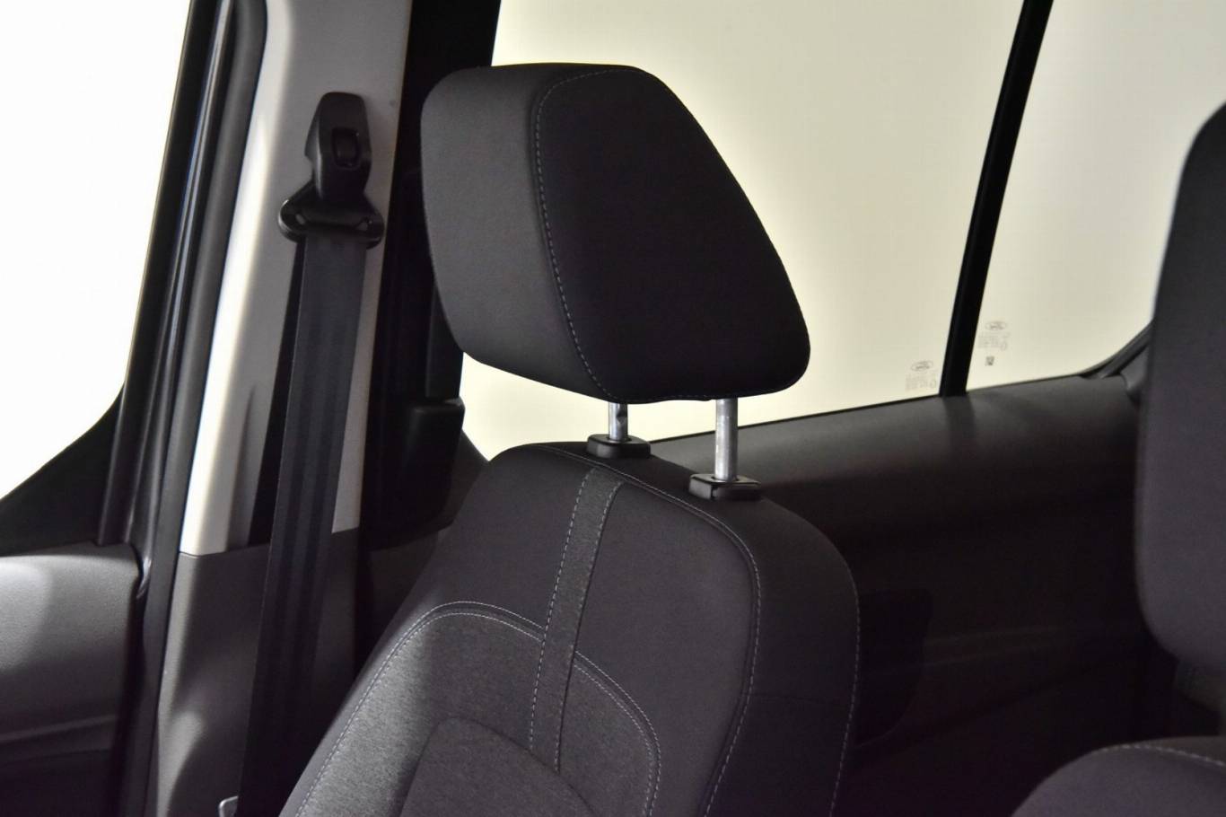 FORD Tourneo Connect 16