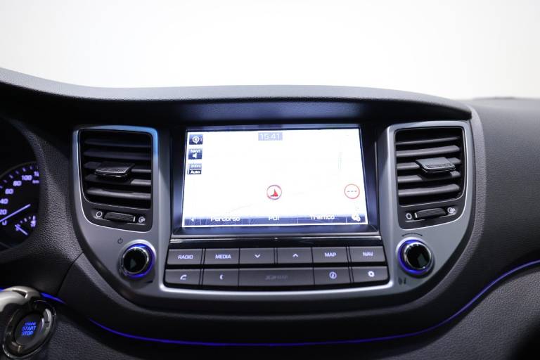 HYUNDAI Tucson 25