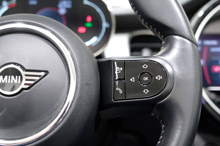 MINI Cooper 22