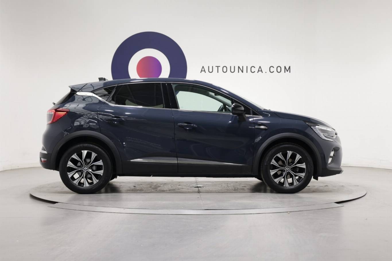 RENAULT Captur 4