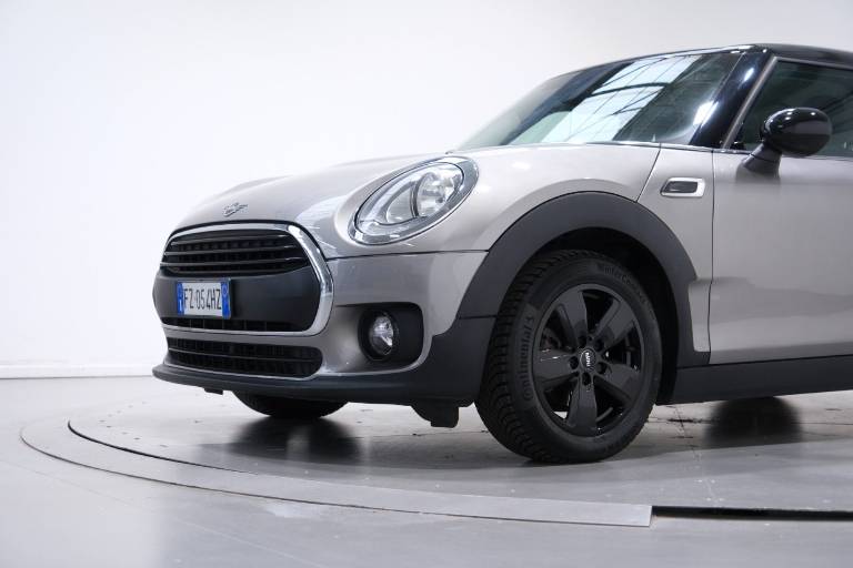 MINI Cooper Clubman 11