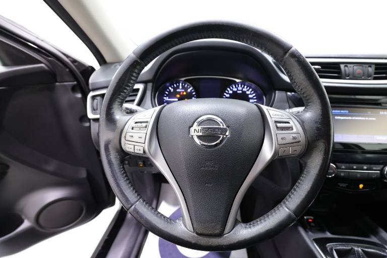 NISSAN X-Trail 7