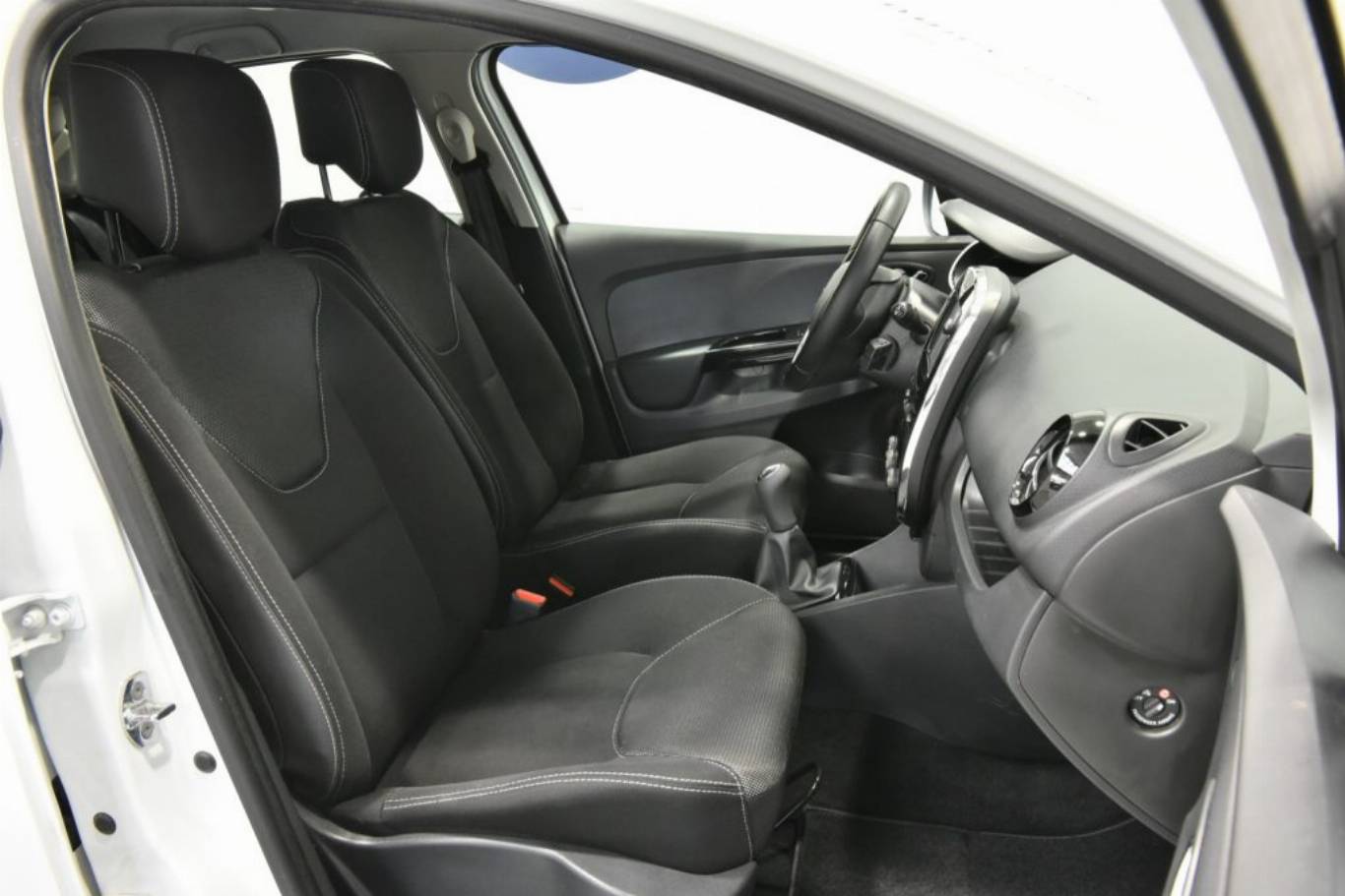 RENAULT Clio 21