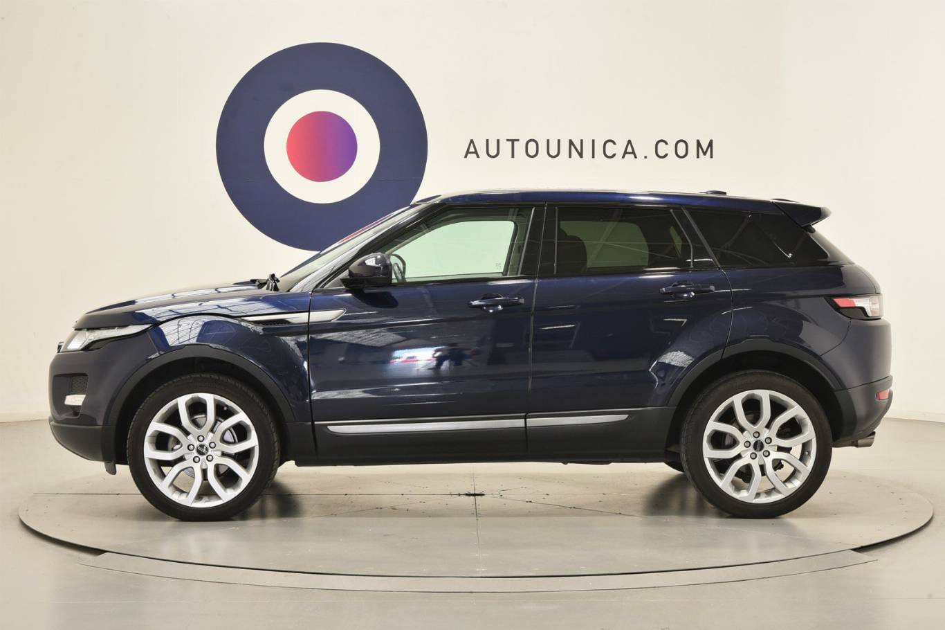 LAND ROVER Range Rover Evoque 30