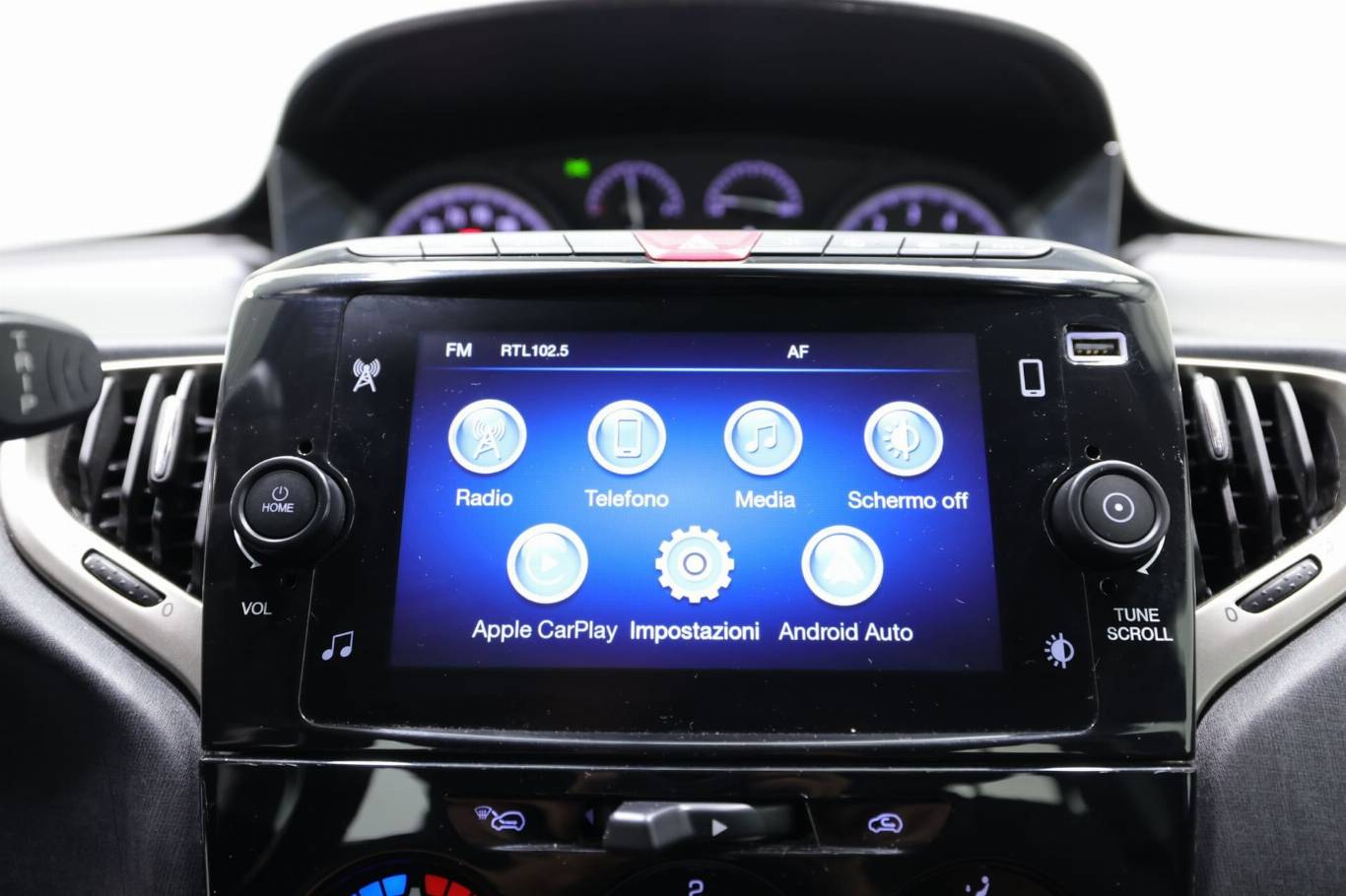 LANCIA Ypsilon 23