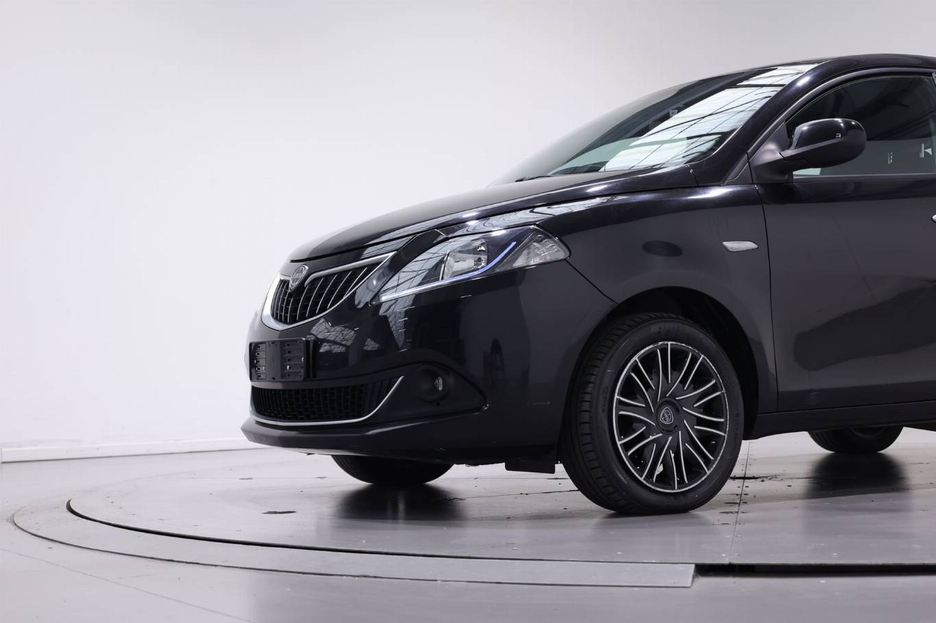 LANCIA Ypsilon 36