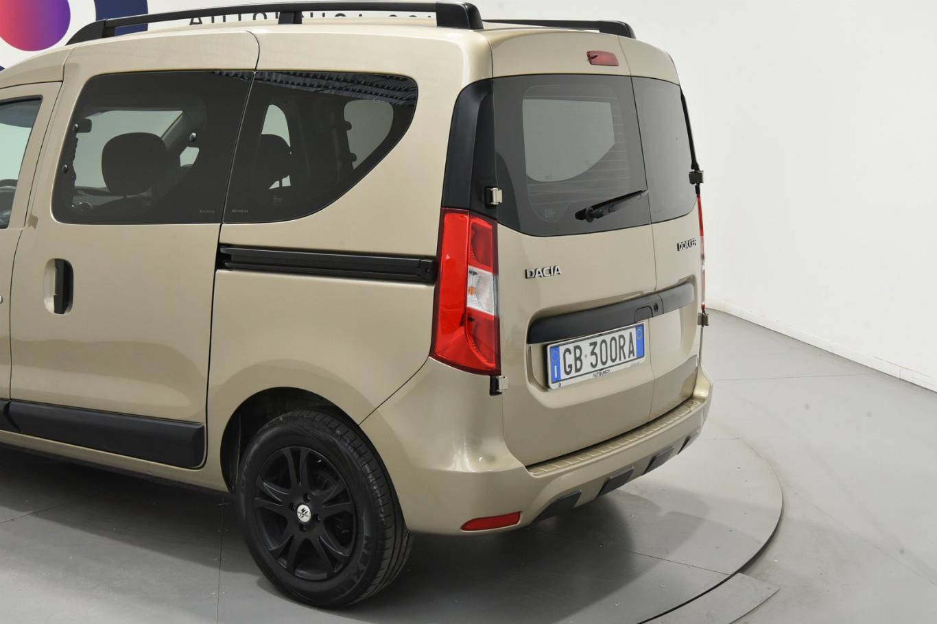 DACIA Dokker 36