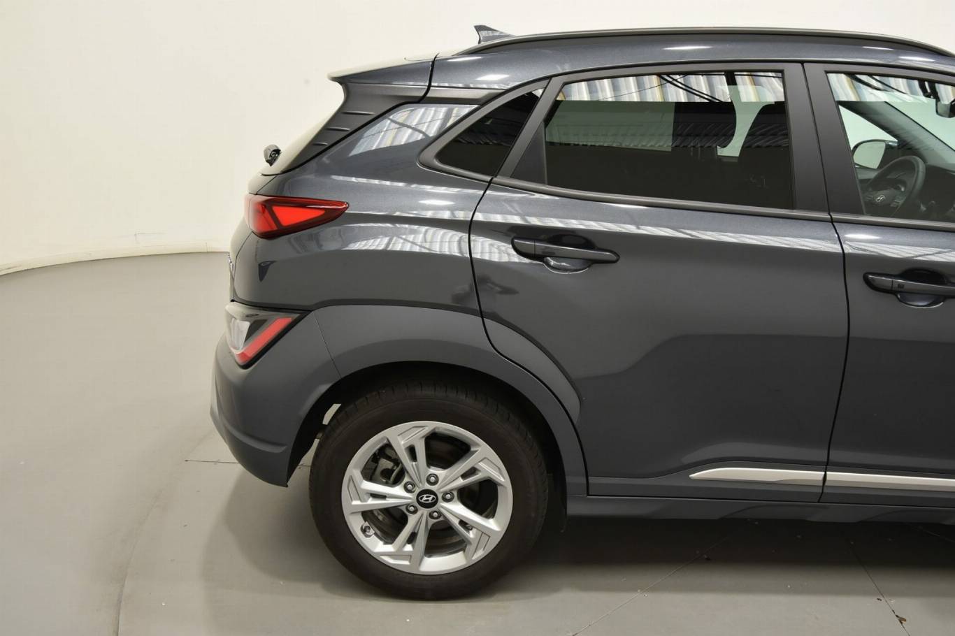 HYUNDAI Kona 52
