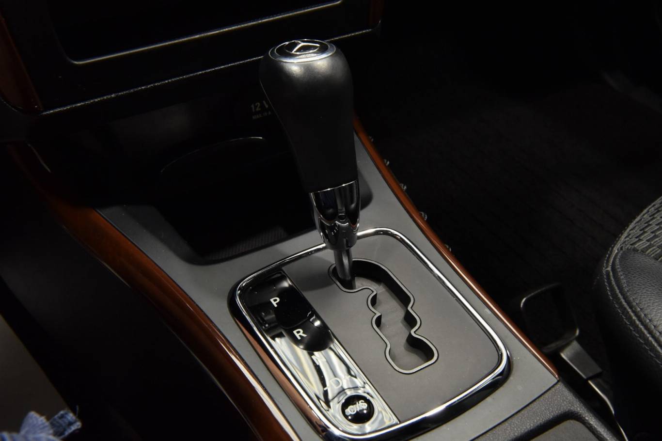 MERCEDES-BENZ A 180 13