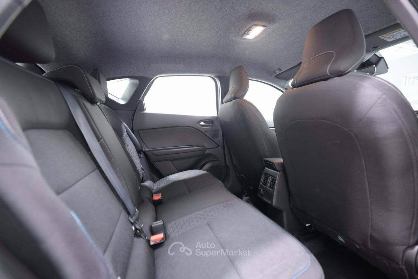 RENAULT Captur 43