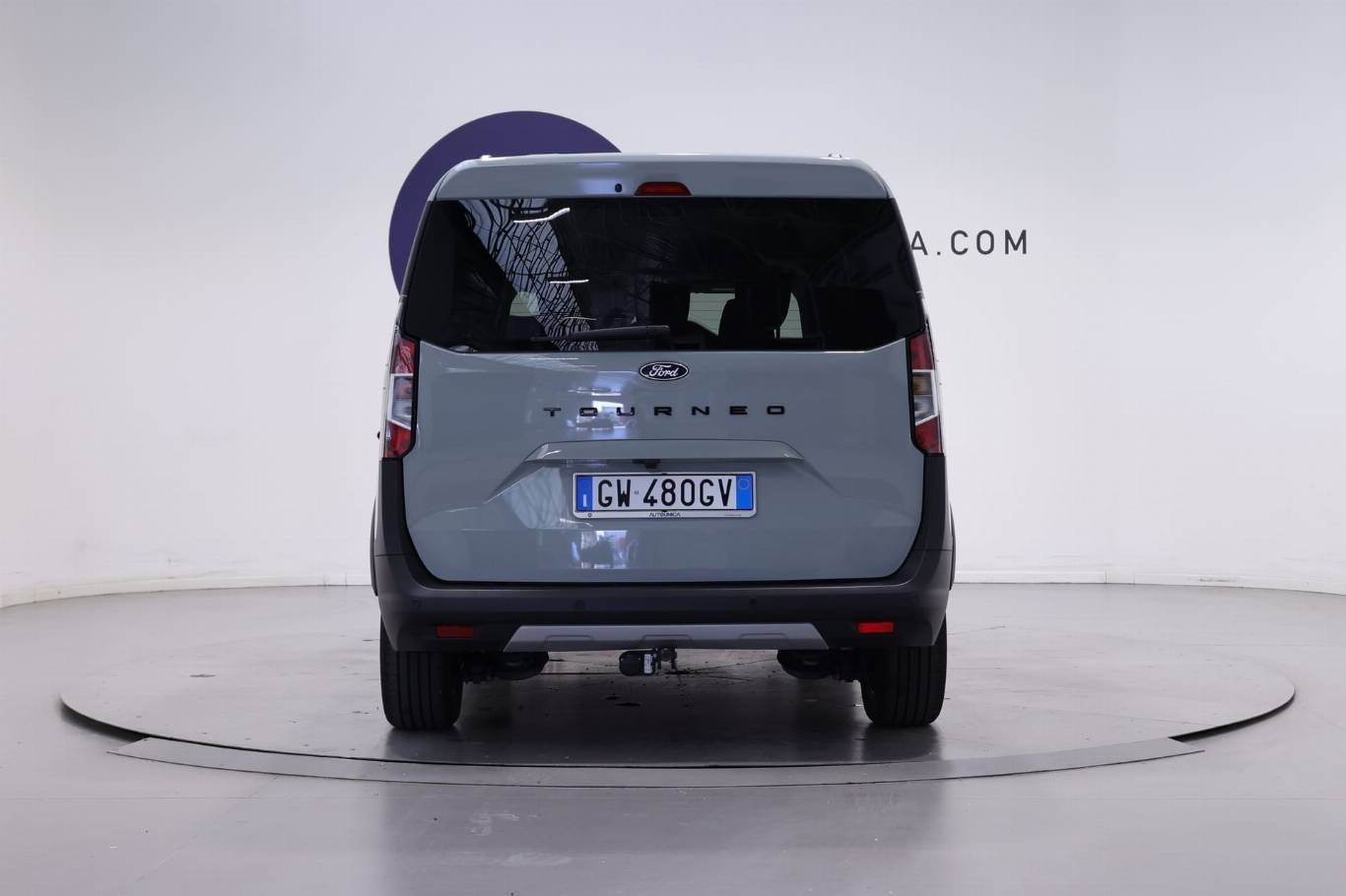 FORD Tourneo Courier 15