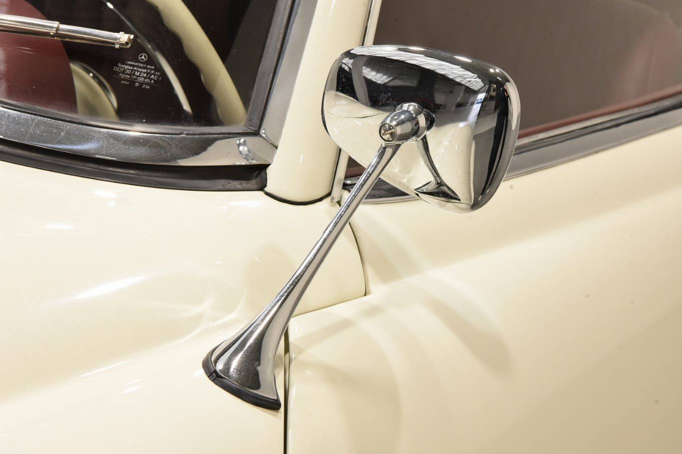 MERCEDES-BENZ 190 57