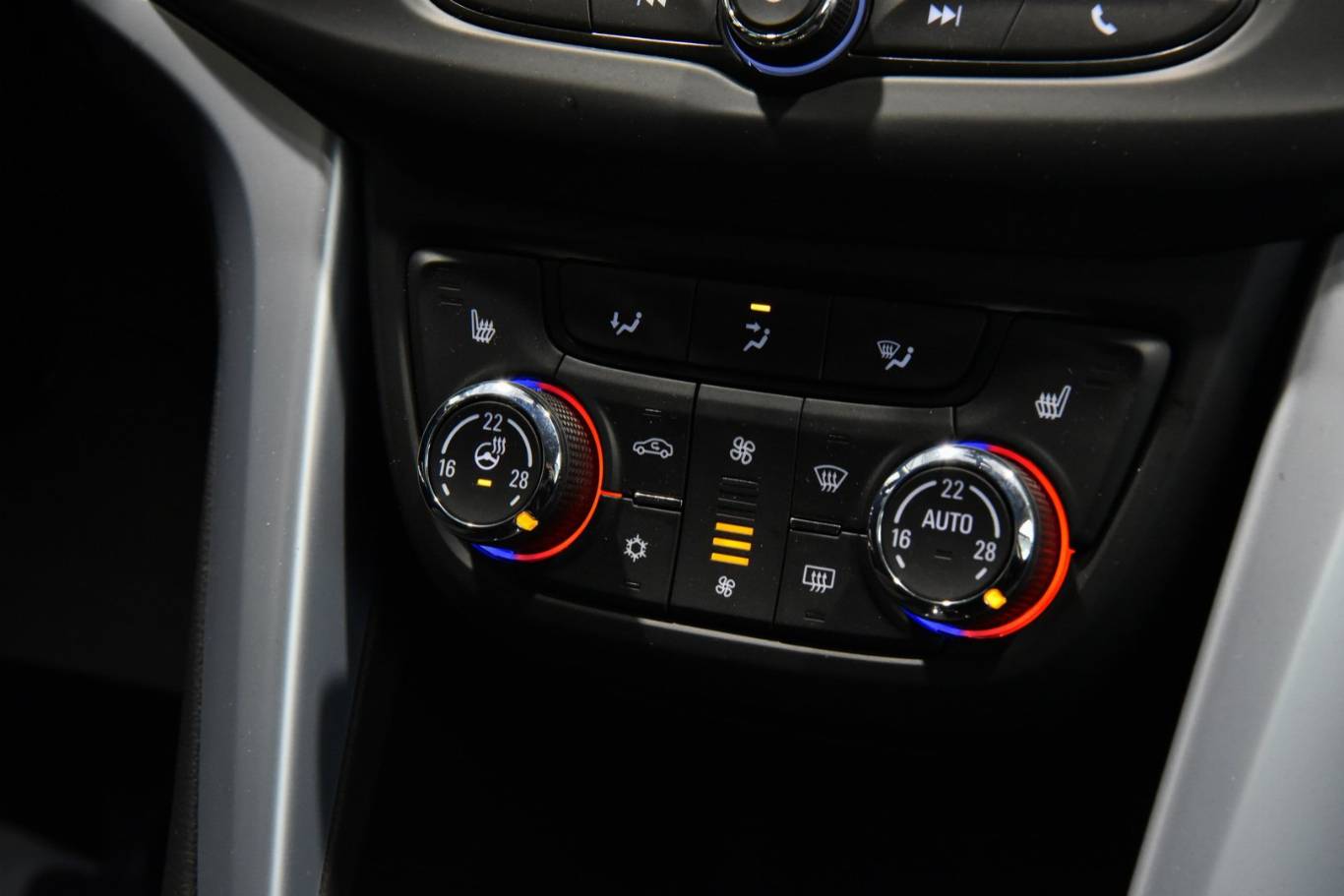 OPEL Zafira Tourer 51