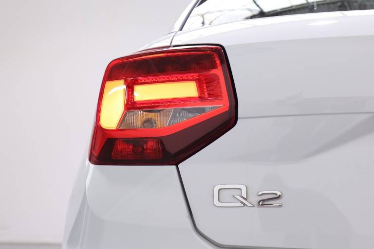 AUDI Q2 38