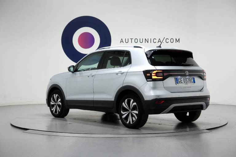 VOLKSWAGEN T-Cross 17