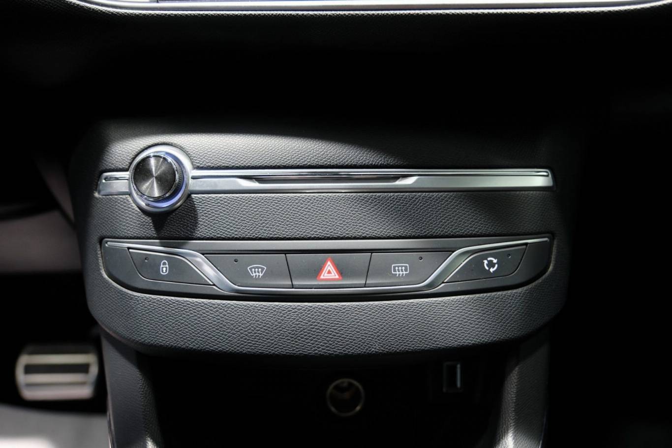 PEUGEOT 308 29