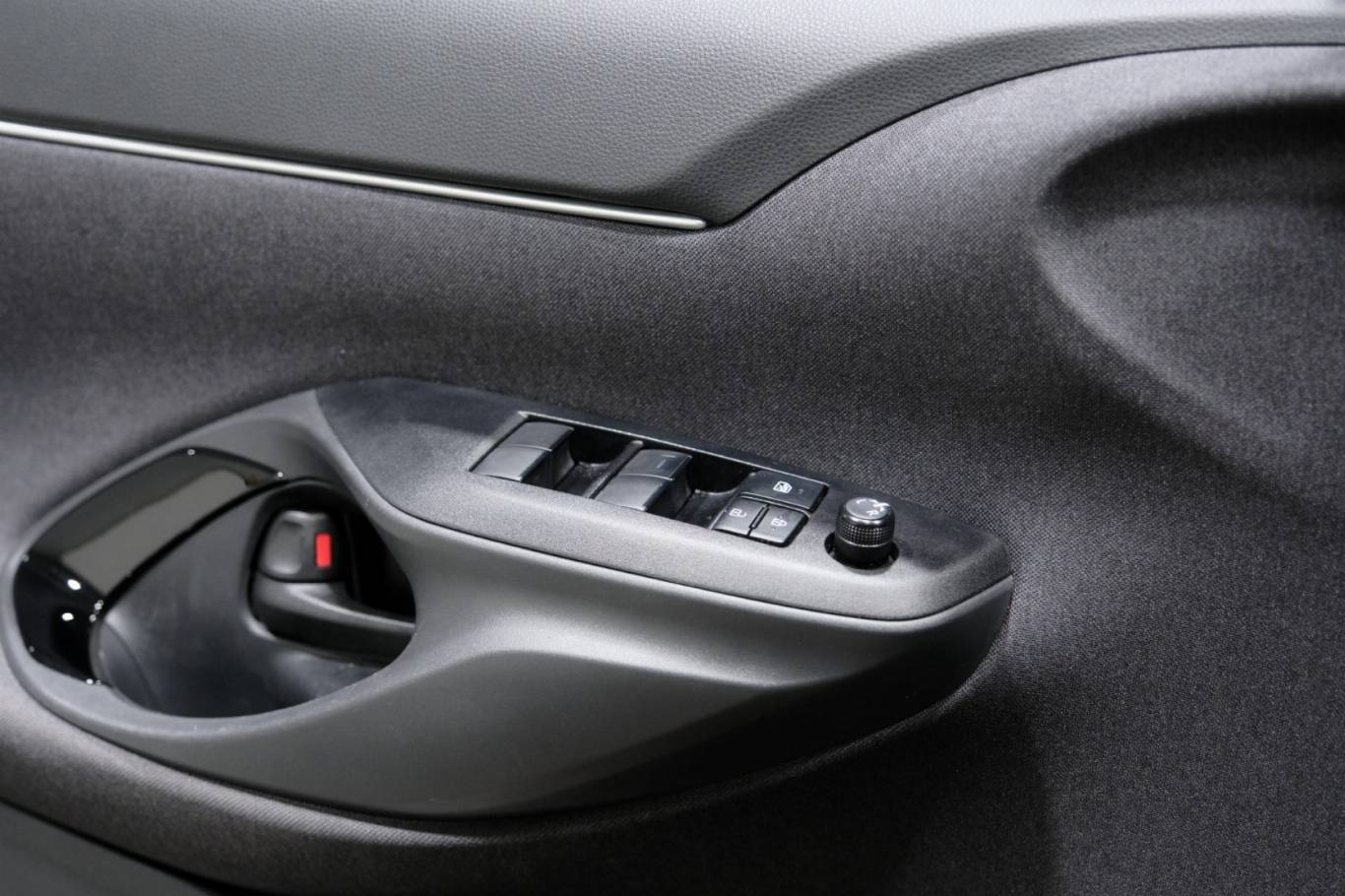 TOYOTA Yaris Cross 36