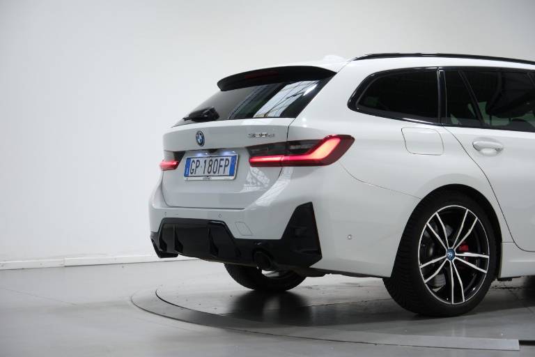BMW 320 52