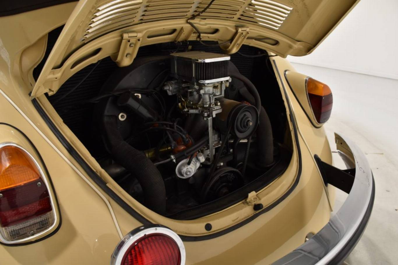 VOLKSWAGEN Maggiolino 101