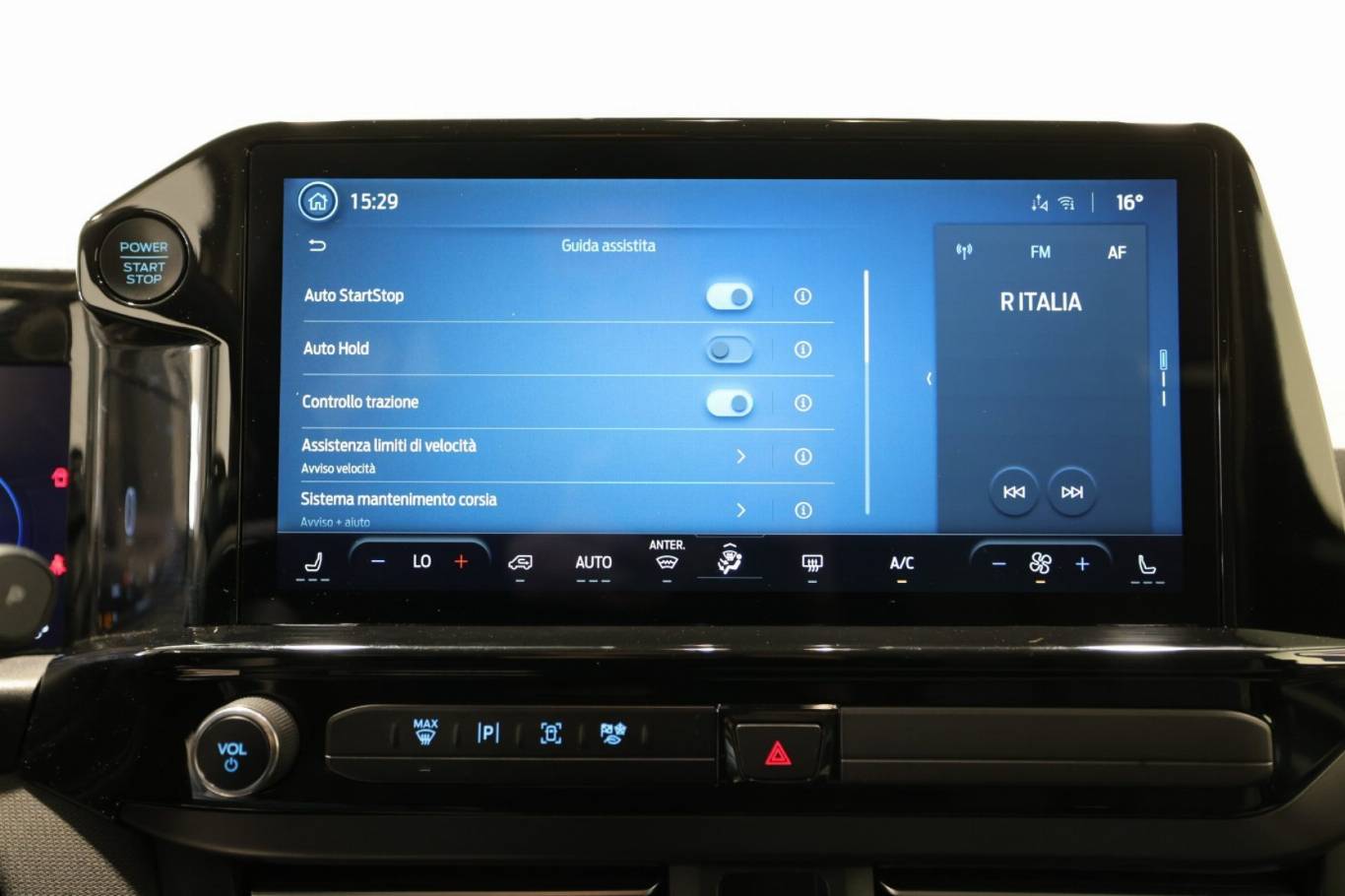 FORD Tourneo Custom 26