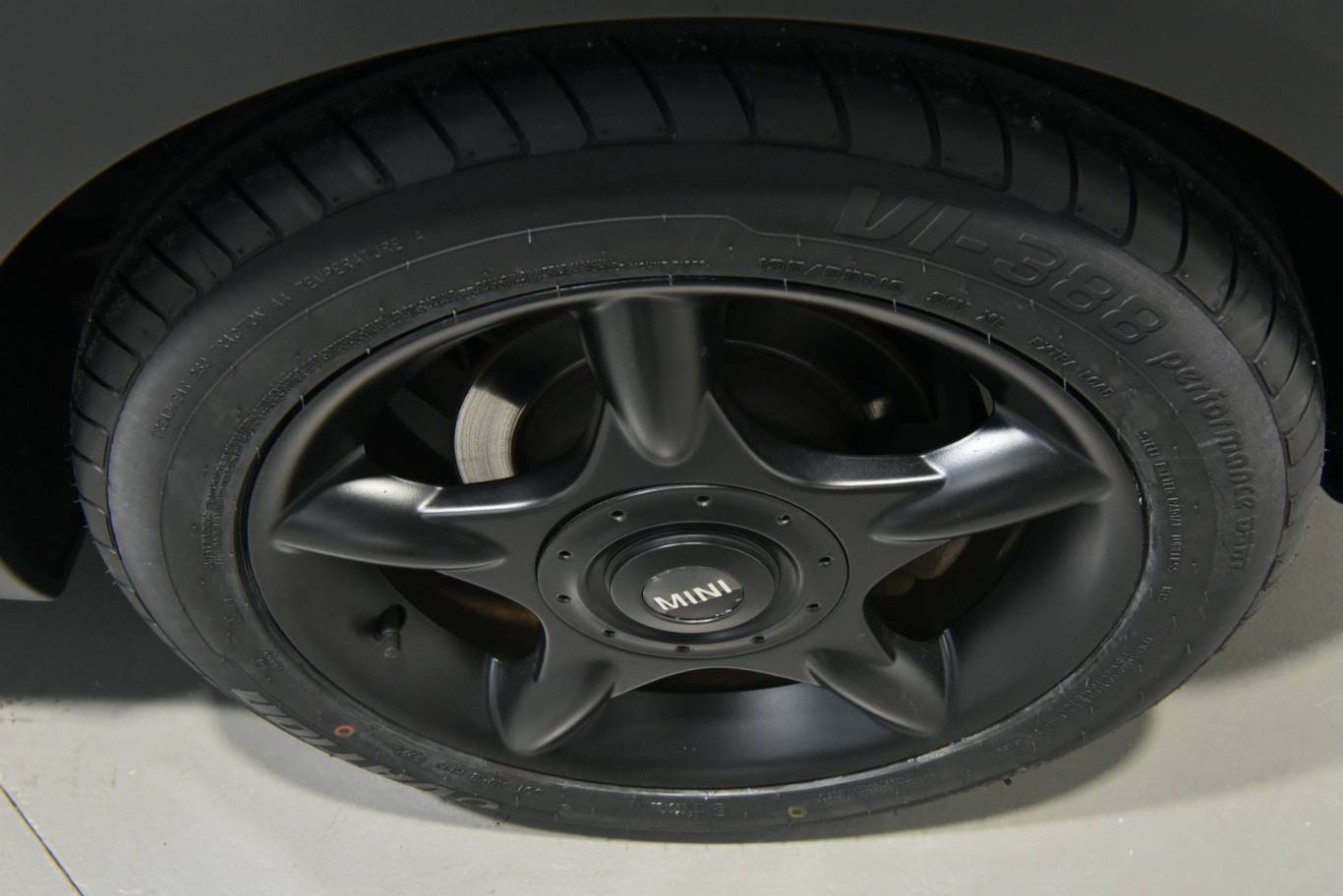 MINI Cooper Clubman 17