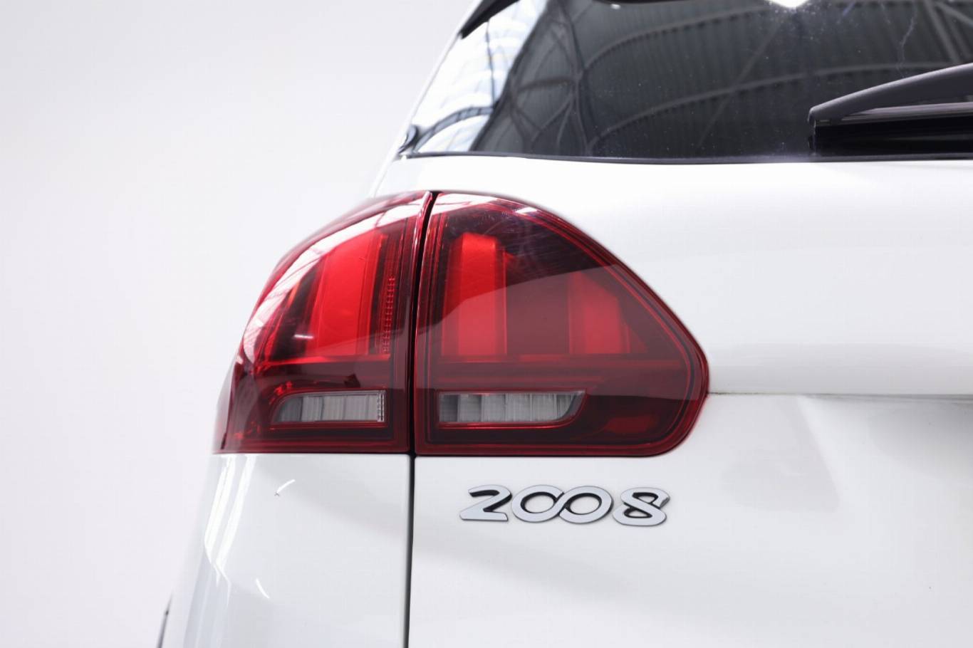 PEUGEOT 2008 36