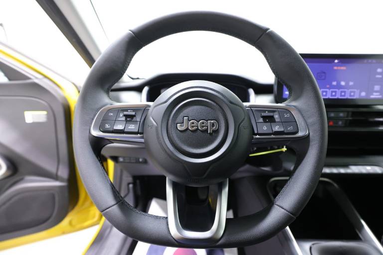 JEEP Avenger 7