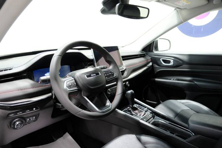 JEEP Compass 5